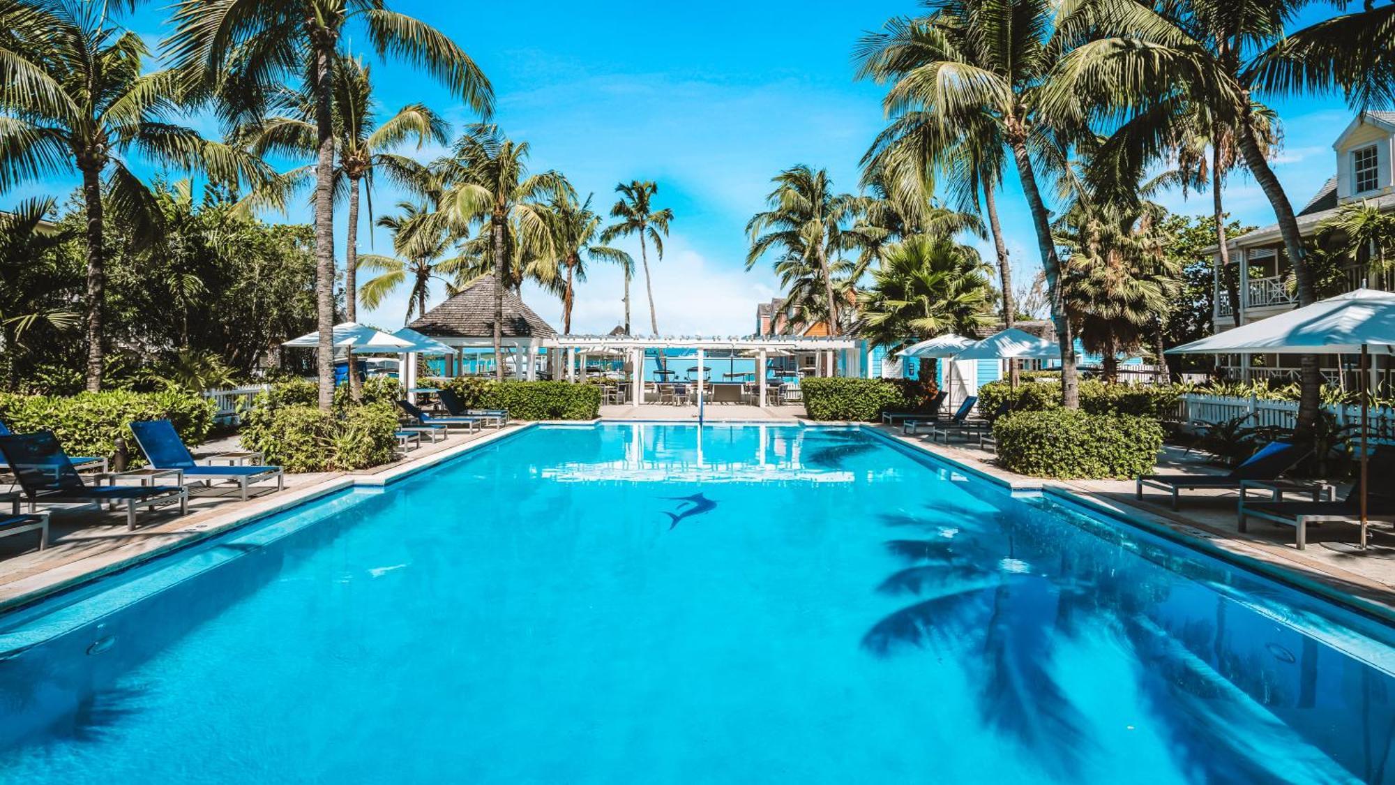 Valentines Resort & Marina Dunmore Town Bagian luar foto